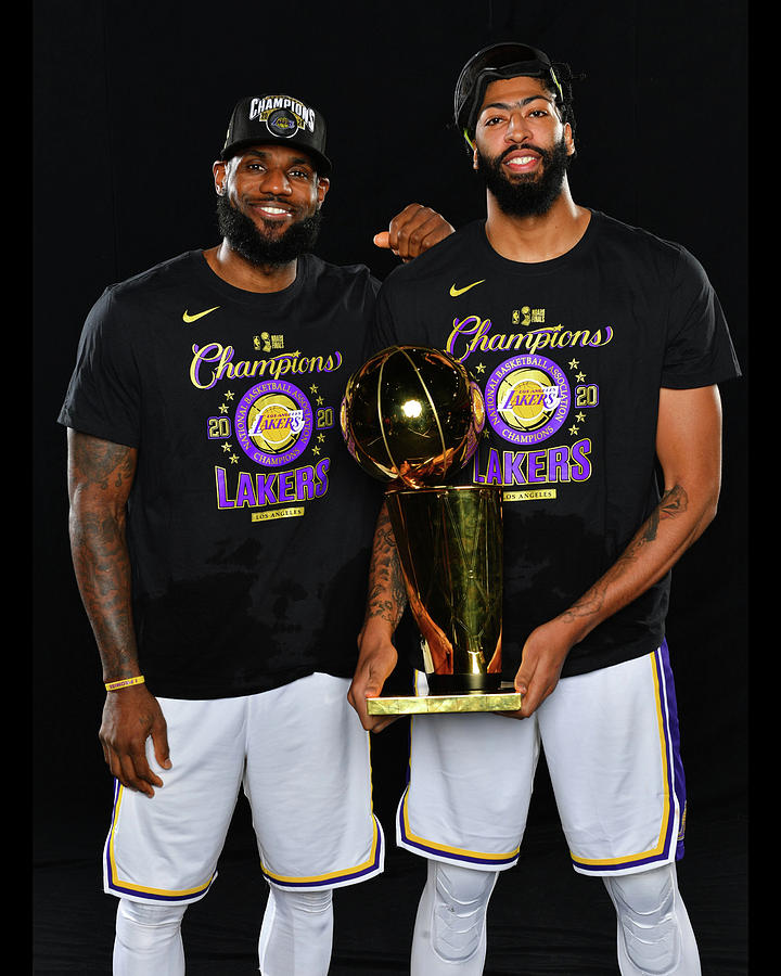 Los Angeles Lakers Lebron James Anthony Davis NBA Champions 