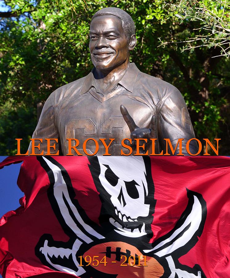 Lee Roy Selmon statue and tribute Mixed Media by David Lee Thompson
