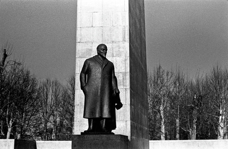 Lenin by Lee Santa Lenin by Lee Santa