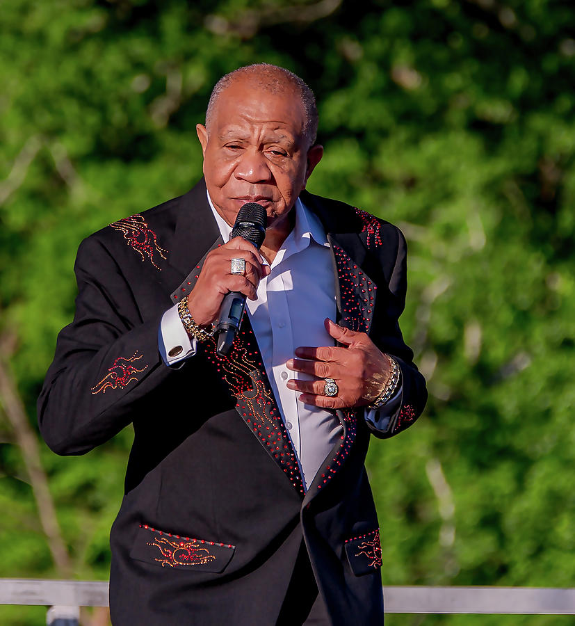 Lenny Williams Photograph by Willie Lumpkin - Fine Art America