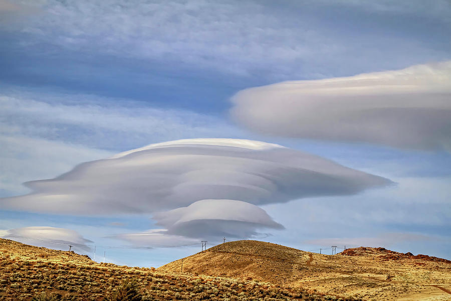 Lenticular Landing Photograph by Donna Kennedy