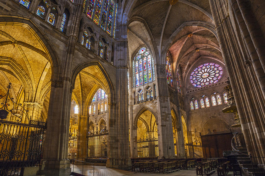 Leon cathedral in Spain Photograph by Gonzalo Azumendi