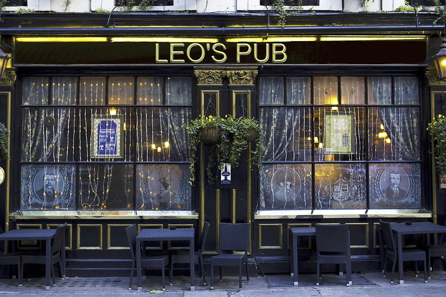 Leos Designer Pub Photograph