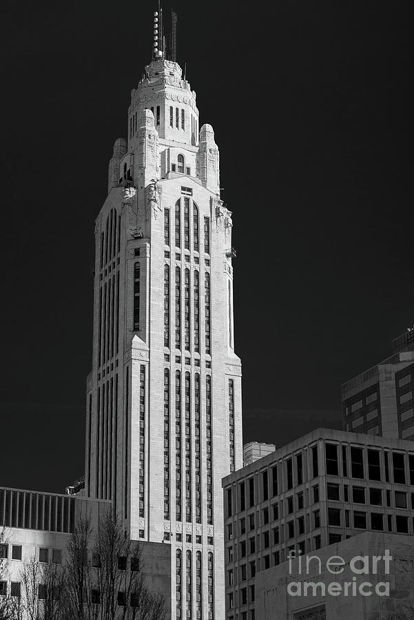LeVeque Tower - Columbus Skyline - Ohio Photograph by Gary Whitton