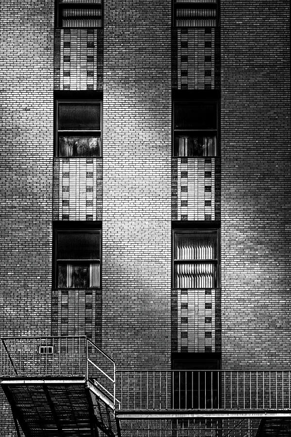 Lewiston Windows 19 24 Photograph by Bob Orsillo