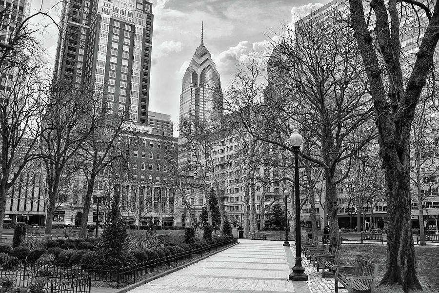 Liberty Place from Rittenhouse Square in Black and White Photograph by Bill Cannon