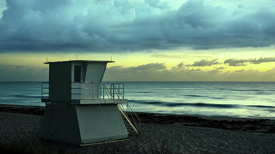 Lifeguard Tower at Dawn Photograph by Laura Fasulo