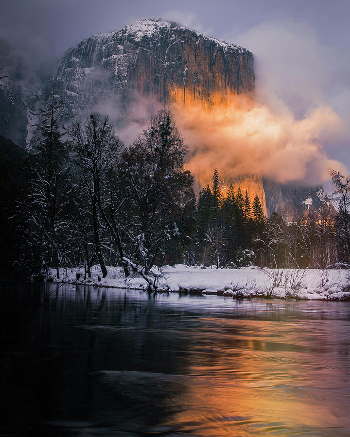 Light Captain, Yosemite 8X10 Photograph by Vincent James