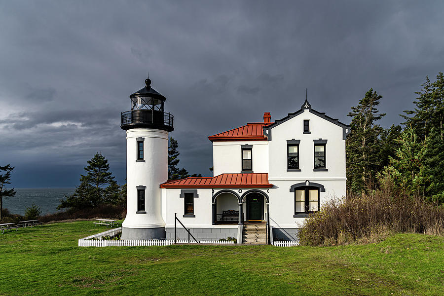 Lighthouse 2 Photograph by Gary Skiff