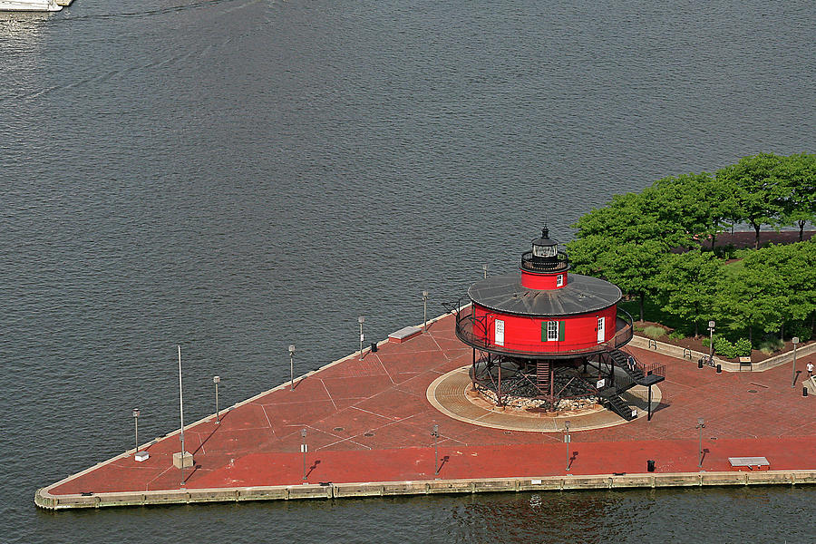 Lighthouse - Baltimore Inner Harbor Photograph by Richard Krebs