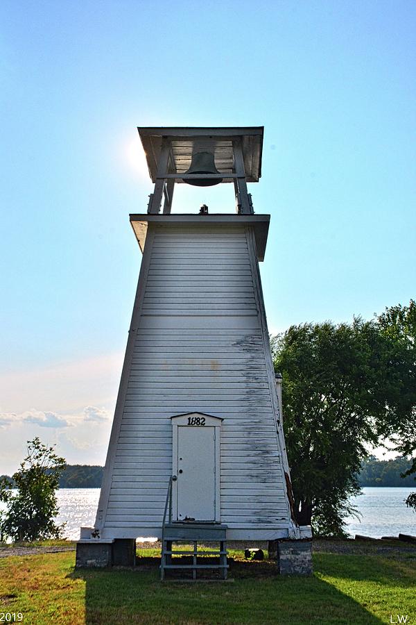Lighthouse Fort Washington Photograph by Lisa Wooten