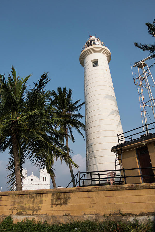 Lighthouse, Galle Sri Lanka Photograph by Alexander Farnsworth