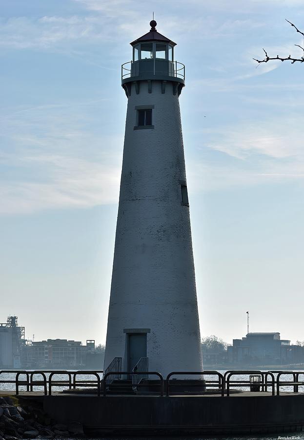 Lighthouse in Detroit Photograph by Roberta Byram