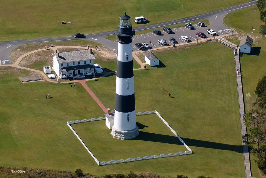 Lighthouse on Bodie Island Photograph by Dan Williams