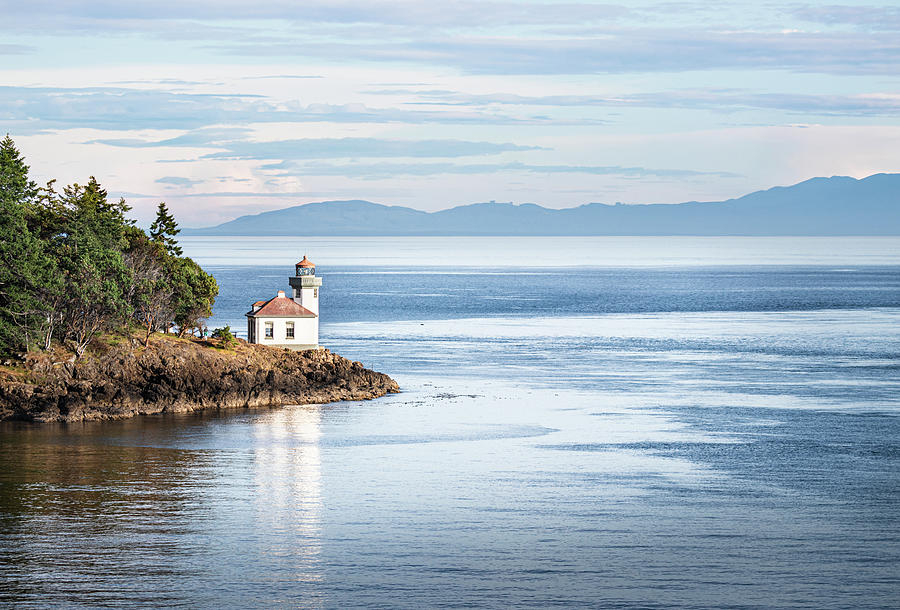 Lime Kiln Lighthouse And The Olympic Mountains Photograph