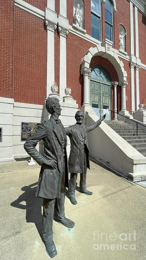 Lincoln and Thornton Debate at Shelby County Courthouse in Shelbyville Illinois 0001 Photograph by Jack Schultz