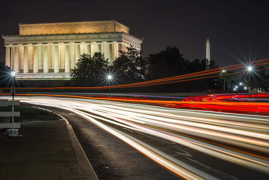 Lincoln memorial and Washington monument at night Photograph by Alexandre Deslongchamps