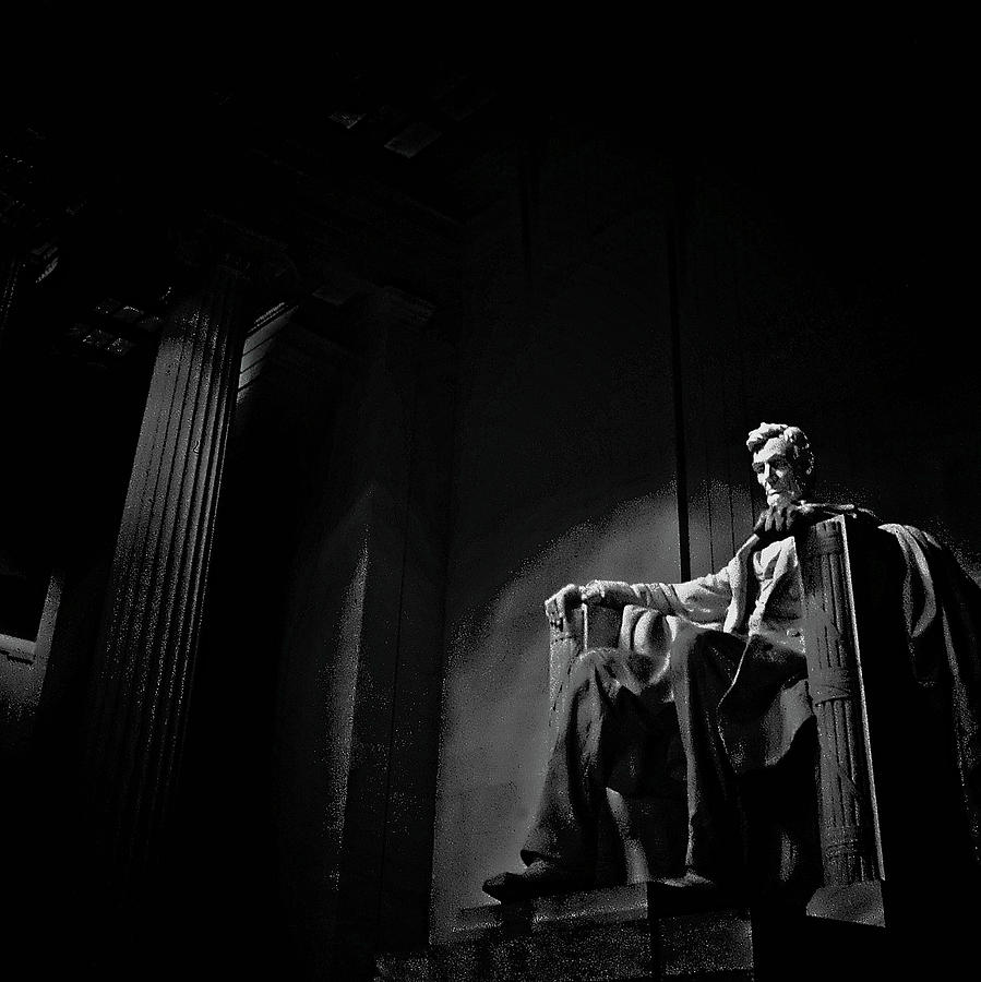 Lincoln Memorial in black and white Photograph by Bill Jonscher