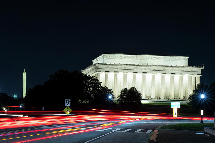 Lincoln Memorial Light Trails 1 Photograph by Robert Powell | Fine Art ...