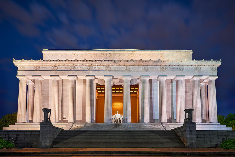 President Abraham Lincoln Photograph - Lincoln Memorial by Peter Boehringer