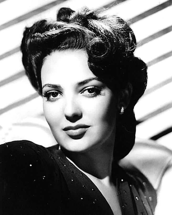 1940s Photograph - Linda Darnell 1 by Old Hollywood