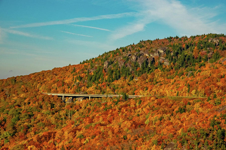 Linn Cove Viaduct 3 Autumn 2022 Photograph By Kelly Kennon - Fine Art 