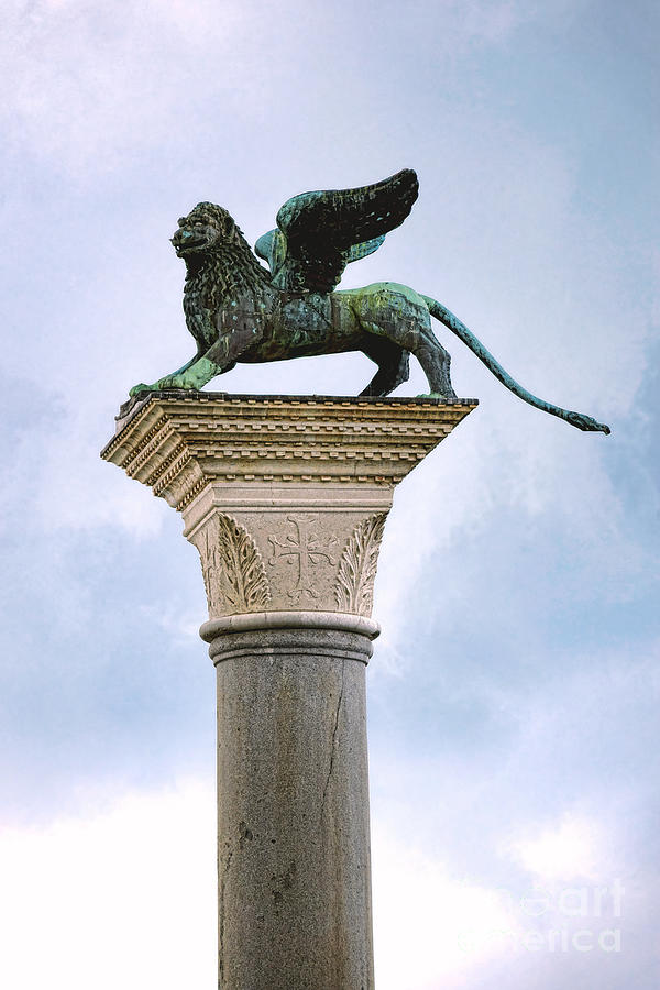 Lion of Saint Mark Photograph by Olivier Le Queinec - Fine Art America