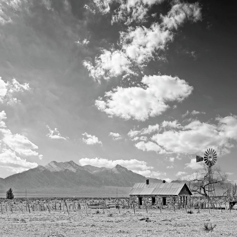 Little house on the Prairie BW Photograph by Bob Pardue