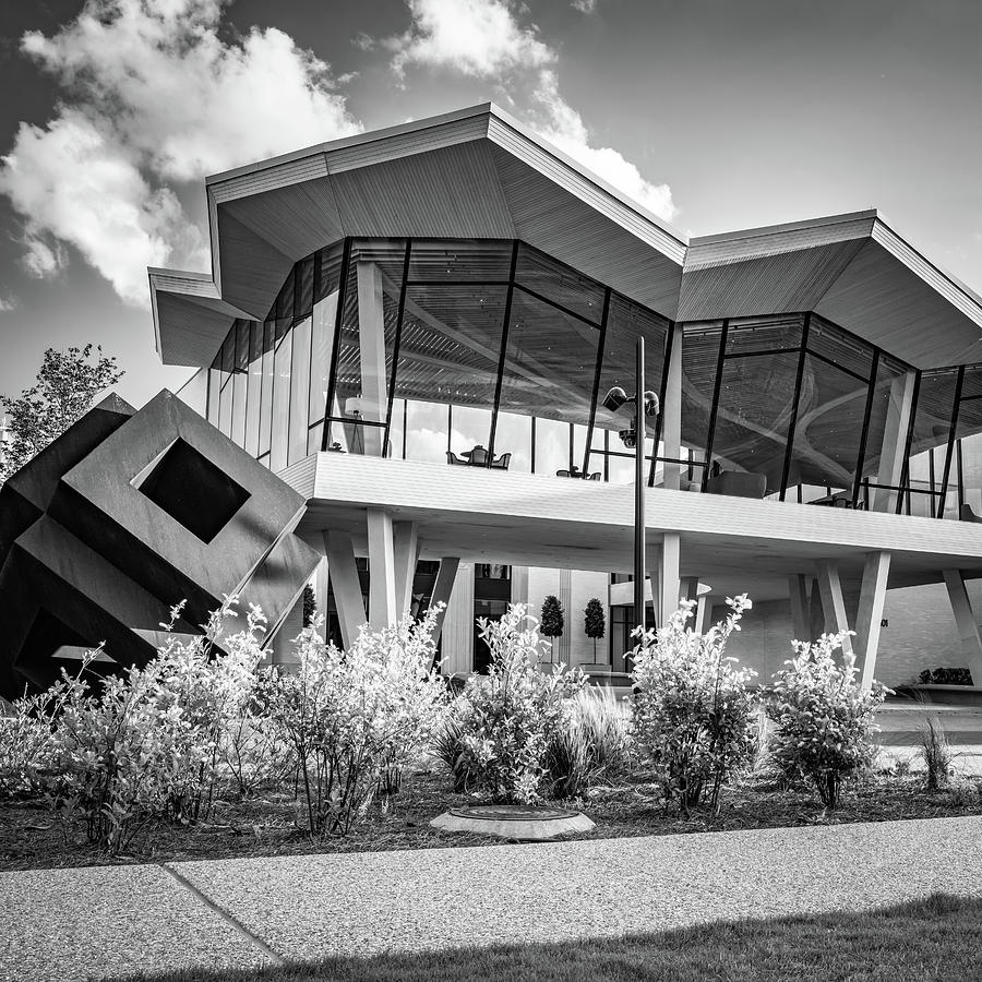 Little Rock Arkansas Fine Art Museum - Black And White Photograph by Gregory Ballos