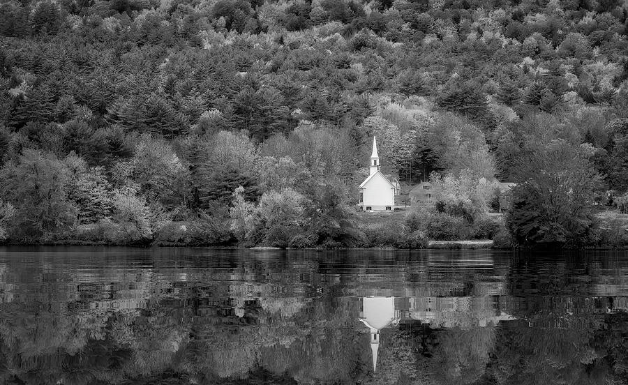 Little White NH Church BW Photograph by Susan Candelario