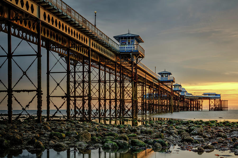 Llandudno Pier at sunrise Photograph by Jim Monk - Fine Art America