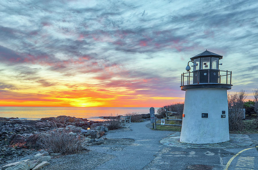 Lobster Point Lighthouse Marginal Way Photograph by Juergen Roth