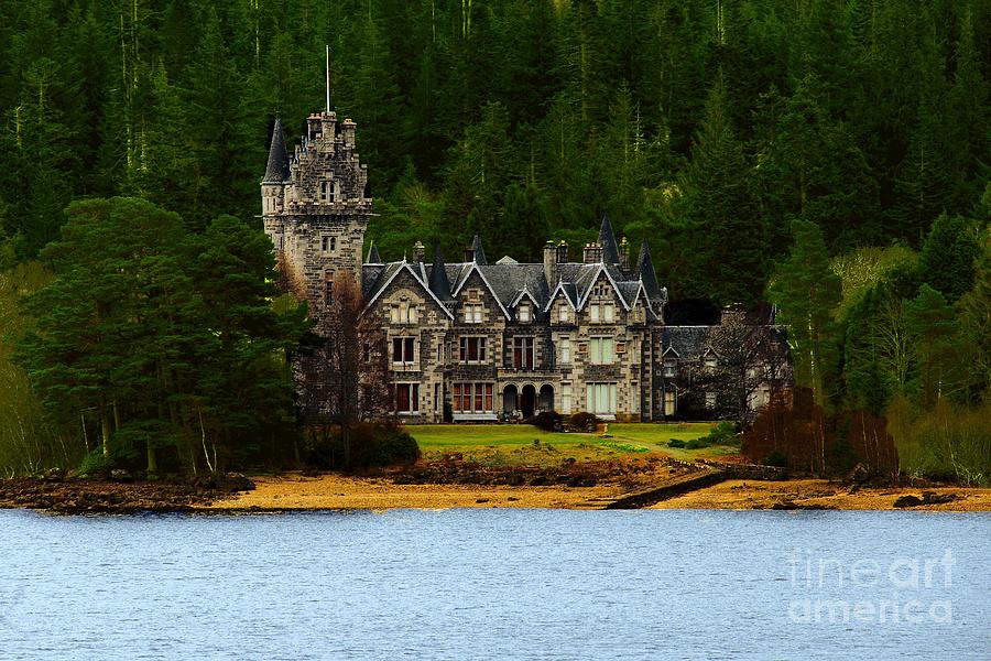 Loch Laggen House Photograph by Richard Denyer