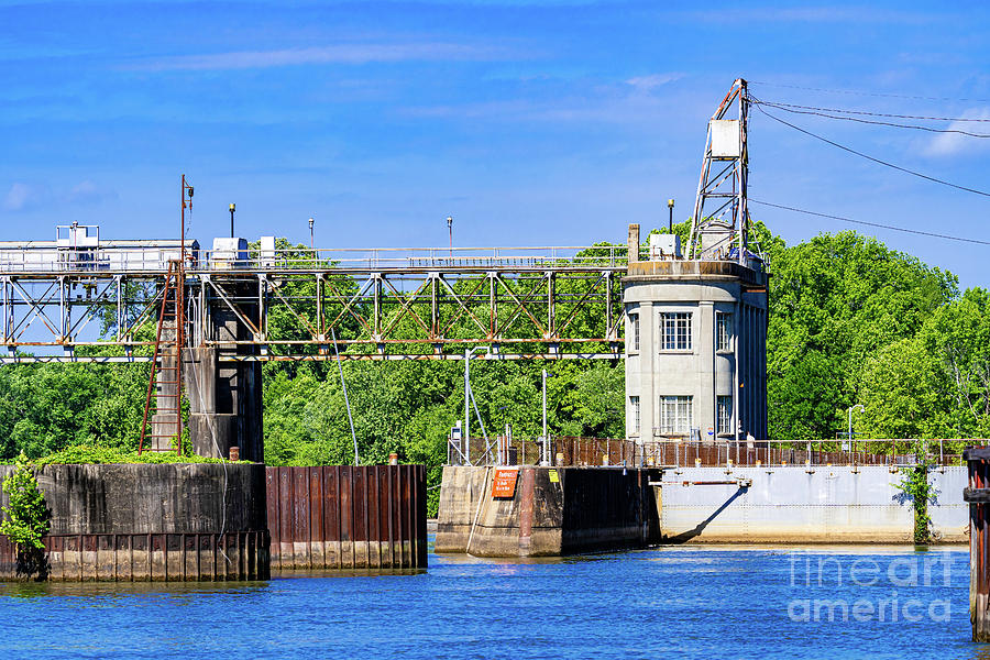 Lock and Dam - Augusta GA Photograph by The Photourist - Pixels