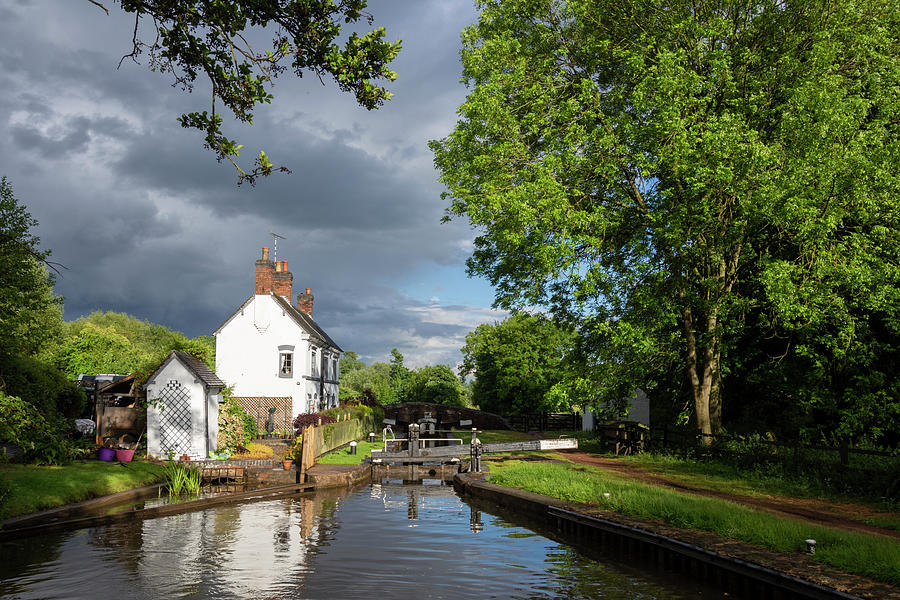 Lock cottage Photograph by Steev Stamford