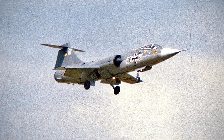 Lockheed F-104 Starfighter Photograph by Gordon James