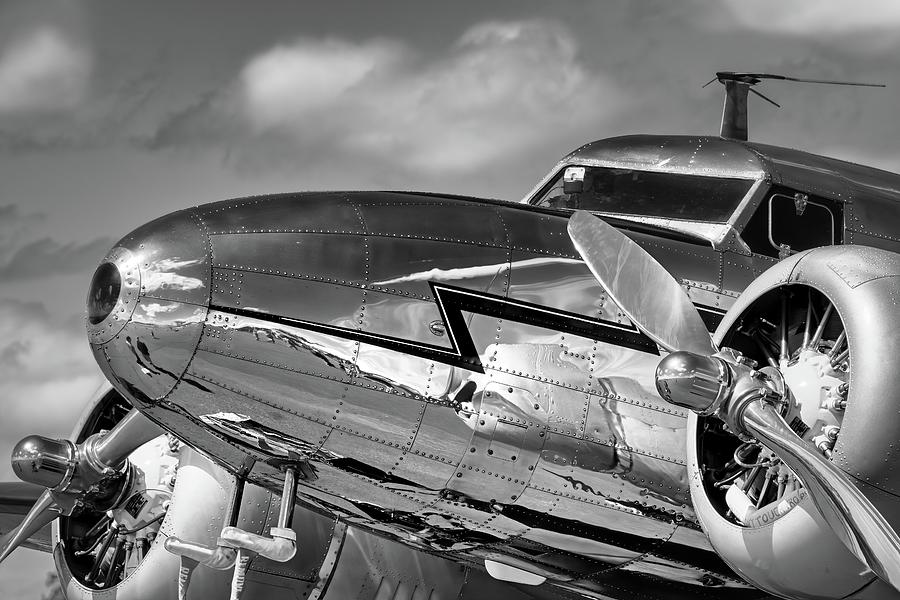 Lockheed Splendor Photograph by Chris Buff