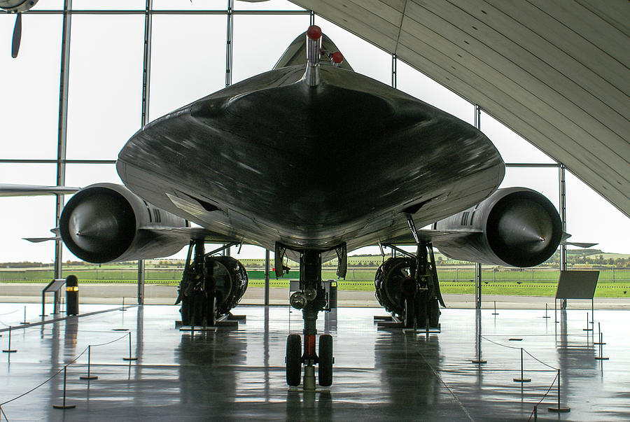 Lockheed SR-71 Blackbird. Photograph by Clive Wells | Fine Art America