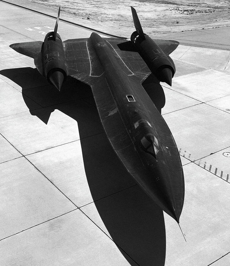 Lockheed SR-71 Blackbird, Strategic Reconnaissance Aircraft Painting by ...