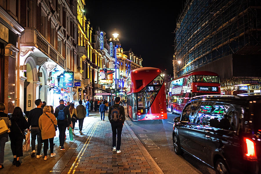London England Nightlife Shaftesbury Avenue London England Photograph by Toby McGuire