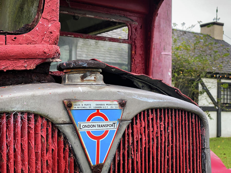 London Red Bus at Kings Head British Pub, St. Augustine, Florida Photograph by Dawna Moore Photography