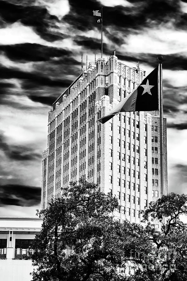 Lone Star State in San Antonio Photograph by John Rizzuto