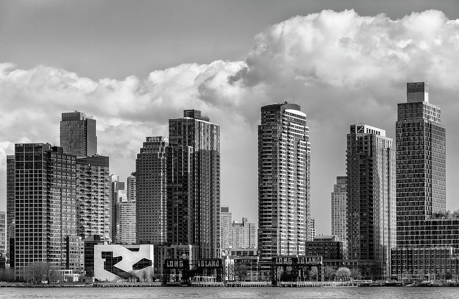 Long Island City at Gantry Plaza State Park Photograph by Cate Franklyn