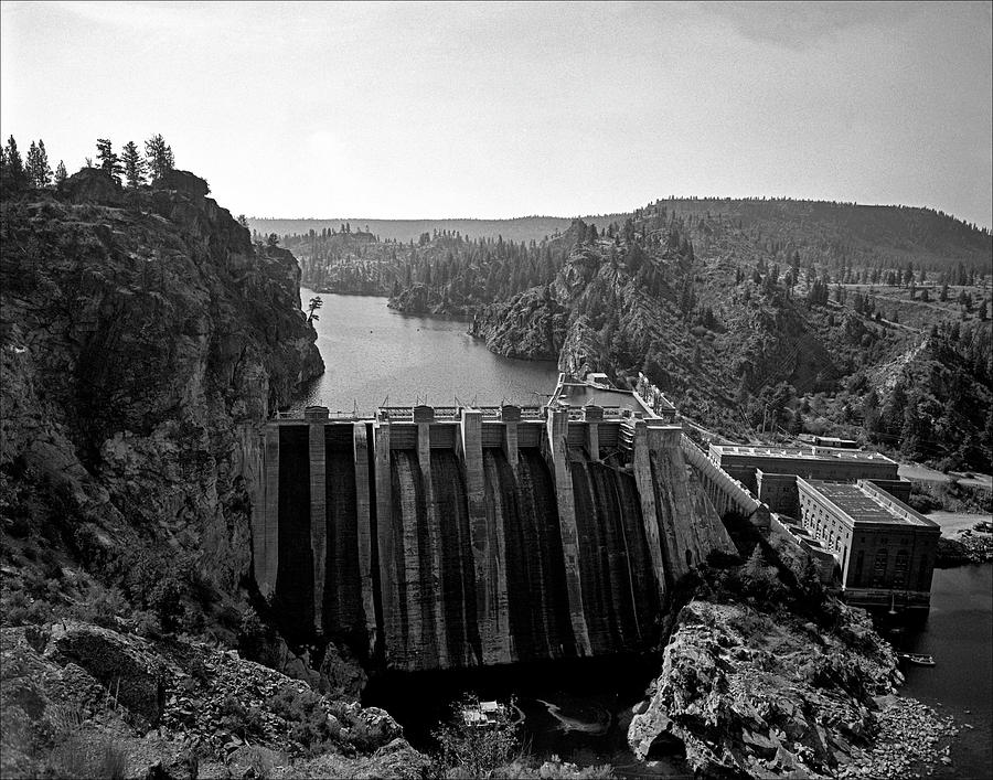 Long Lake Dam Photograph by Lee Santa