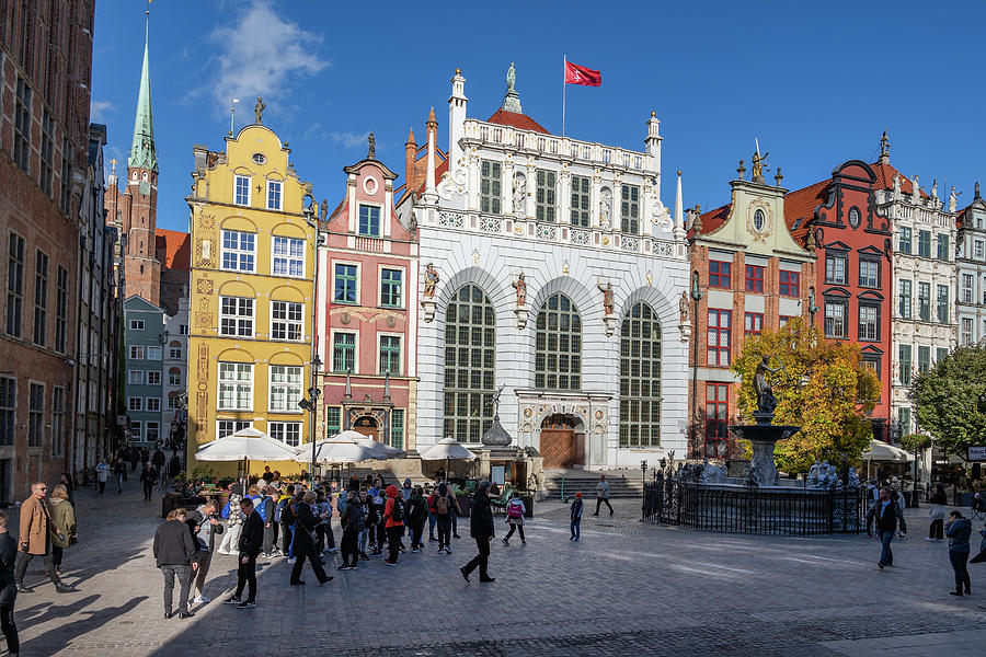 Long Market Street In Old Town Of Gdansk Photograph by Artur Bogacki