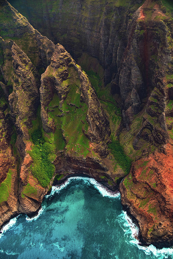 Mountain Photograph - Looking Down on the Na Pali Coast - Kauai, Hawaii - Vertical by Abbie Matthews