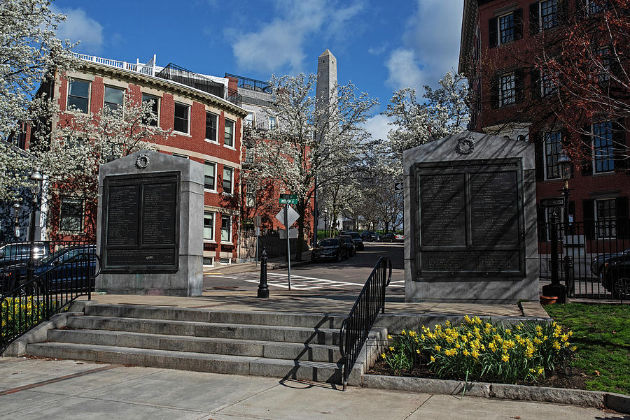 Looking up at the Bunker Hill Monument from Winthrop Square on a beautiful Spring Day Photograph by Toby McGuire
