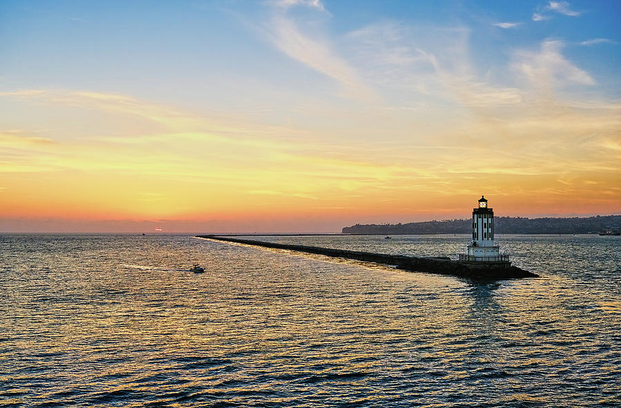 Los Angeles Harbor LIghthouse at Sunset Photograph by Darryl Brooks