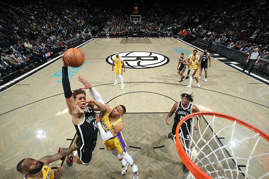 Los Angeles Lakers v Brooklyn Nets Photograph by Nathaniel S. Butler