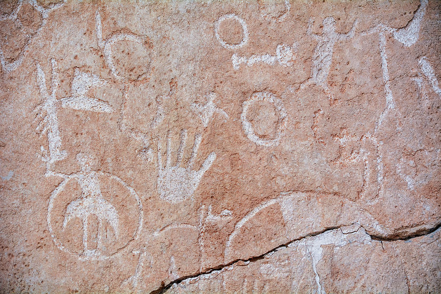 Lost City Museum Petroglyphs Photograph by Kyle Hanson